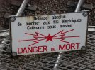 Example from France(Prohibitive sign with electrocution warning