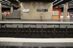Example from France(Symbolic intermediate fencing between tracks (poles)